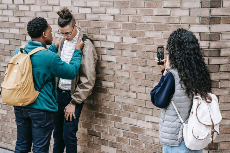 Resource for teaching how to stand up to bullying behaviour