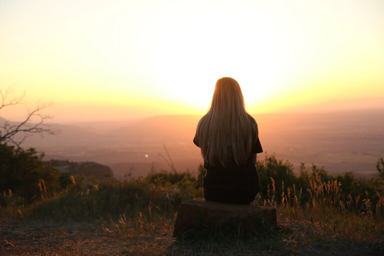 11 things to do if you’re feeling lonely