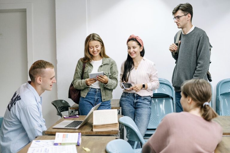 Welcome to iyarn for Schools